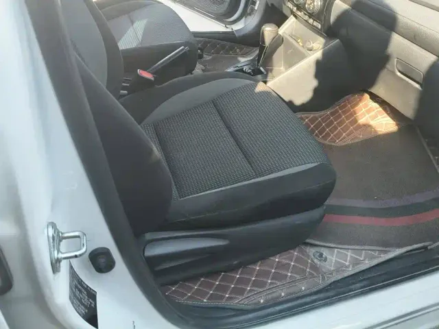 Toyota Vios — Фото автомобиля 8