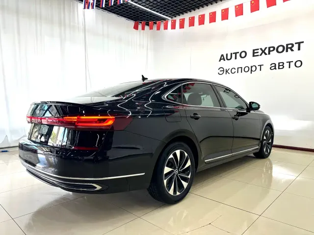 Volkswagen Passat — Фото автомобиля 4