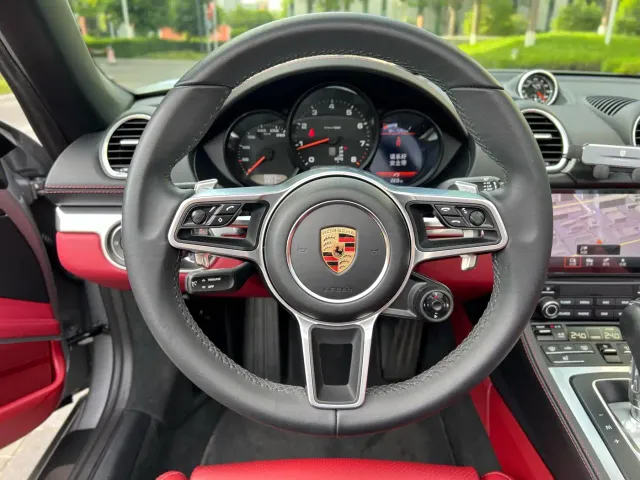 Porsche 718 — Фото автомобиля 16
