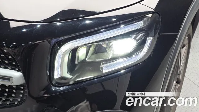 Mercedes-Benz GLB-Class — Фото автомобиля 20