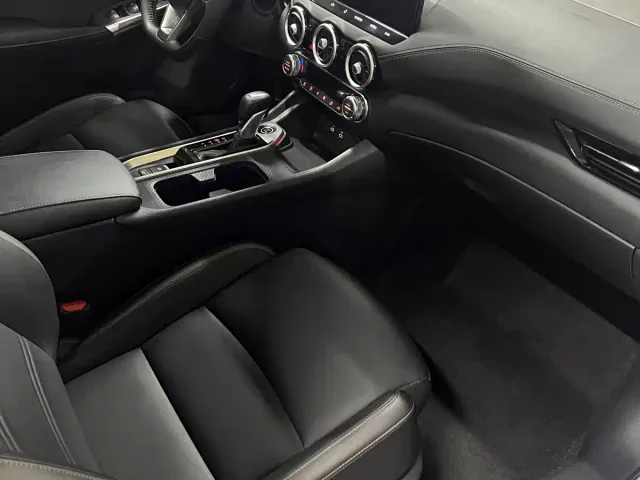 Nissan Sylphy — Фото автомобиля 4