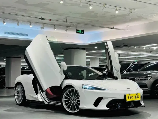 McLaren GT — Фото автомобиля 4