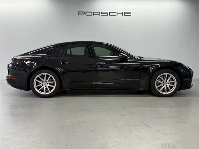 Porsche Panamera — Фото автомобиля 3