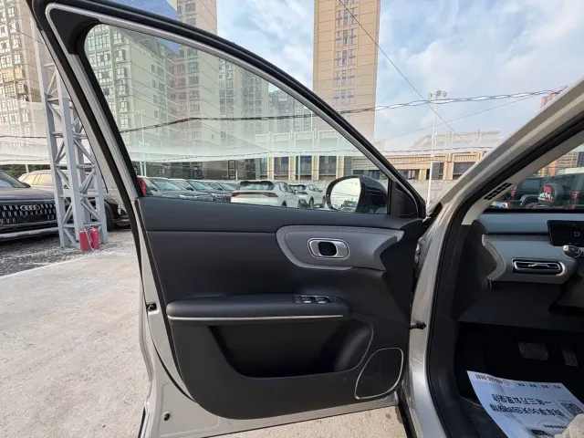 Changan Qiyuan Q05 — Фото автомобиля 15