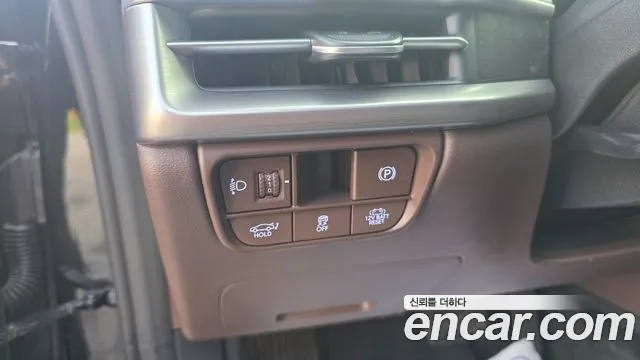 Hyundai Grandeur GN7 — Фото автомобиля 18