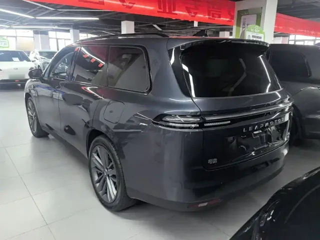 Leapmotor Leapmotor C16 2024 Extended Range 200 Premium Edition — Фото автомобиля 4