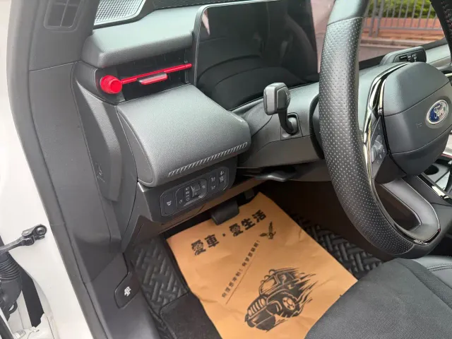 Ford Mondeo — Фото автомобиля 14