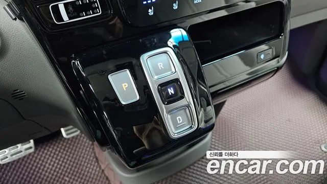 Hyundai Staria — Фото автомобиля 8