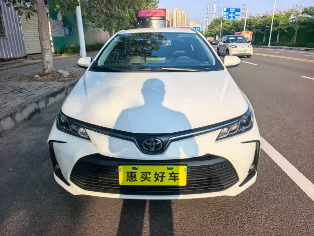 Toyota Corolla — Фото автомобиля 2