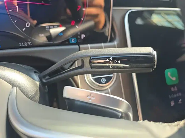 Mercedes-Benz E-Class — Фото автомобиля 13