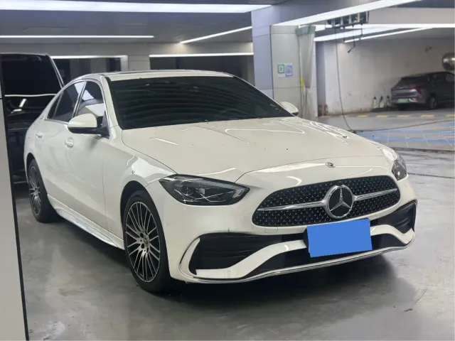 Mercedes-Benz C-Class — Фото автомобиля 3