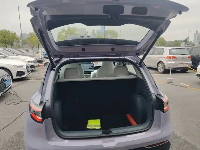 Geely Starry Wish — Фото автомобиля 18
