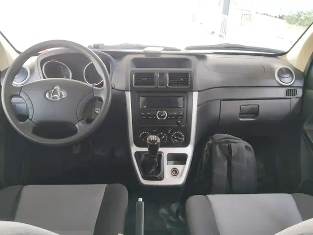 Changan Ruixing M90 — Фото автомобиля 9