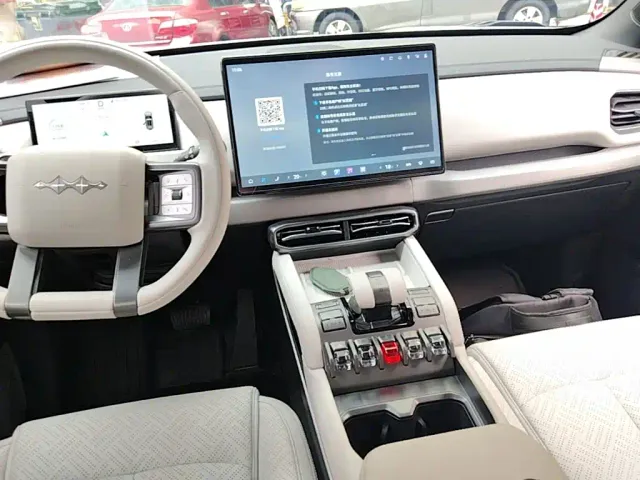 BYD FangChengBao Titanium 3 — Фото автомобиля 12
