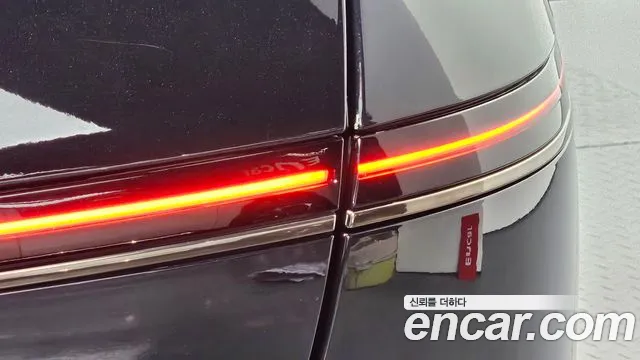 Hyundai Grandeur GN7 — Фото автомобиля 8