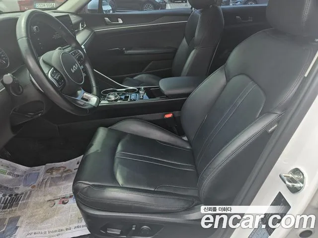 Kia K5 K5 3 поколение 2.0 LPI(Для проката) — Фото автомобиля 9