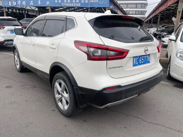 Nissan Qashqai — Фото автомобиля 6