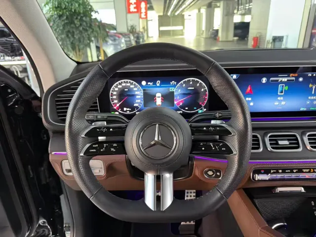 Mercedes-Benz GLS-Class — Фото автомобиля 8
