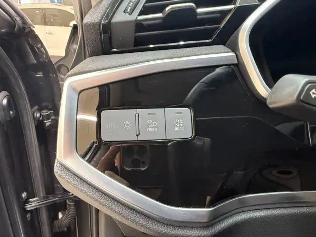Audi Q3 — Фото автомобиля 9
