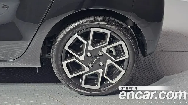 Kia RAY Новый Kia Ray Prestige — Фото автомобиля 21