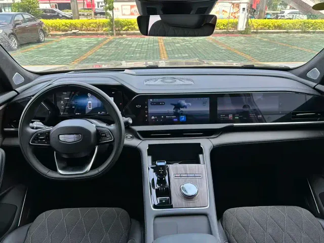 Geely Xingyue L — Фото автомобиля 8