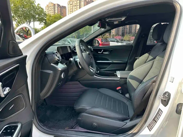 Mercedes-Benz C-Class — Фото автомобиля 8