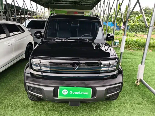 Baojun Yep — Фото автомобиля 2