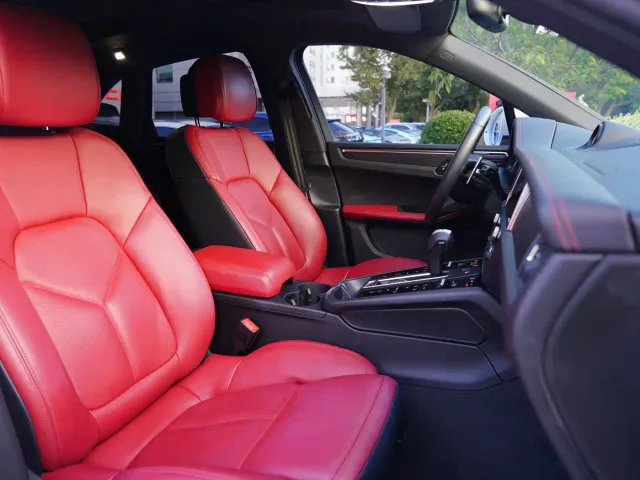 Porsche Macan — Фото автомобиля 5