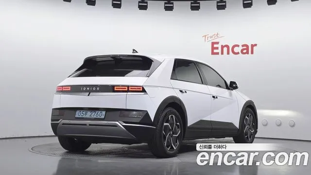 Hyundai Ioniq 5 — Фото автомобиля 2