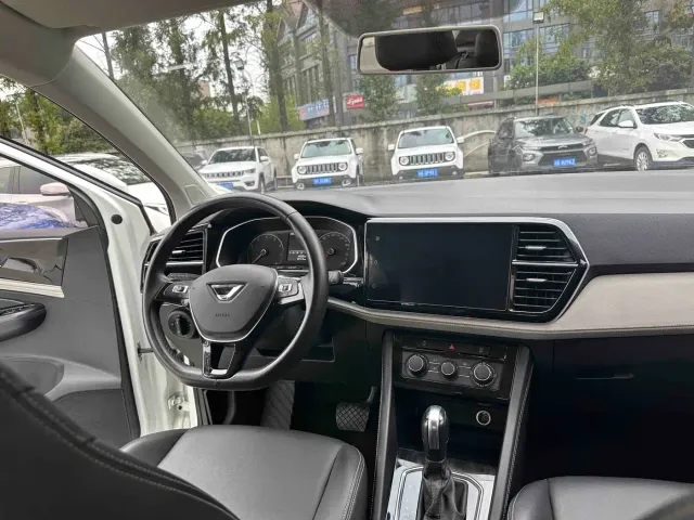 Jetta VS5 — Фото автомобиля 6