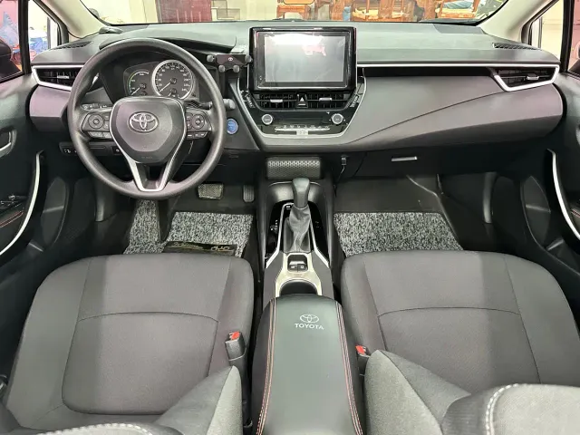 Toyota Corolla — Фото автомобиля 14