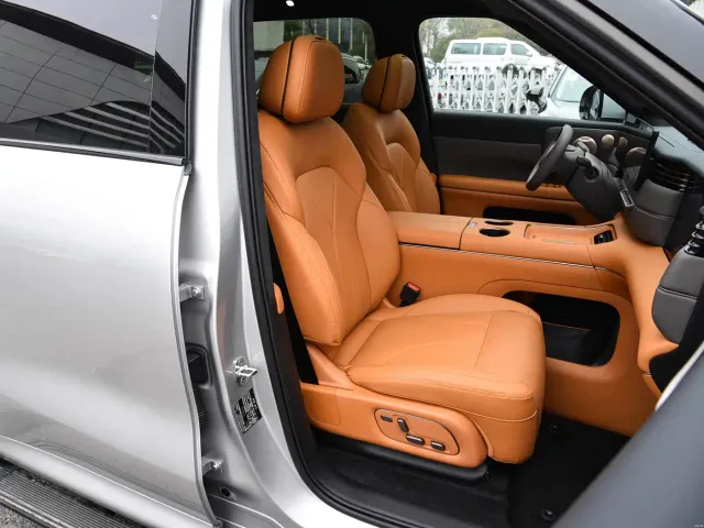 IM Motors LS8 — Фото автомобиля 7