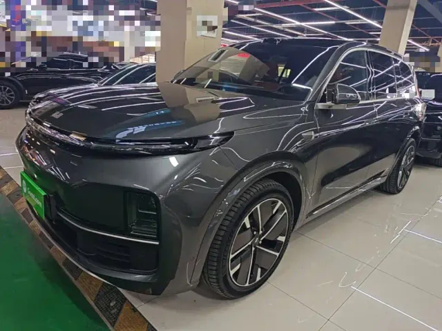 Фотография автомобиля — Li Auto L9