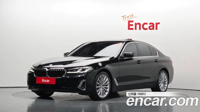 Фотография автомобиля — BMW 5-Series