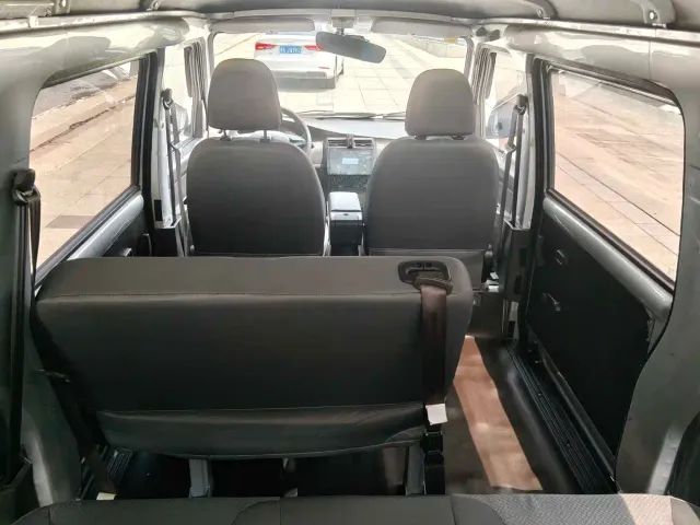 Linxys Yufeng EV50 — Фото автомобиля 12