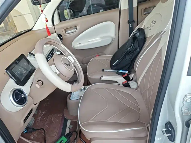 Wuling Hongguang Mini EV — Фото автомобиля 14