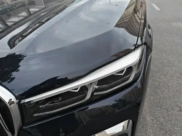BMW 7 Series — Фото автомобиля 5