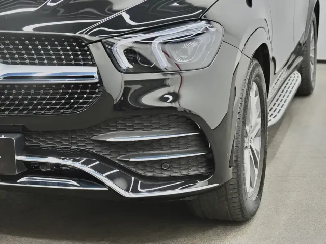 Mercedes-Benz GLE-Class — Фото автомобиля 26