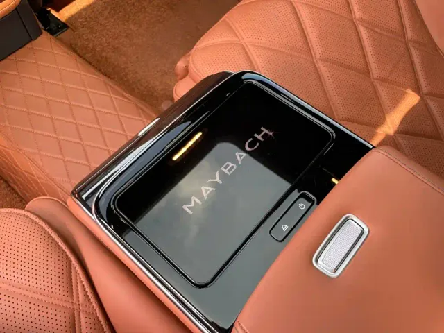 Mercedes-Benz Maybach S-Class — Фото автомобиля 13