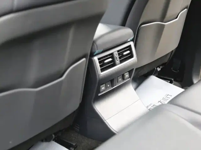 Lexus GX — Фото автомобиля 19