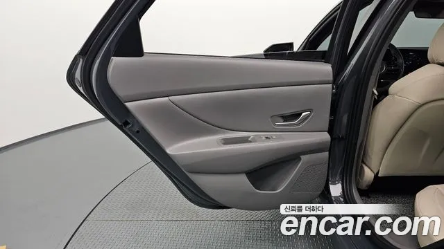 Hyundai Avante — Фото автомобиля 14