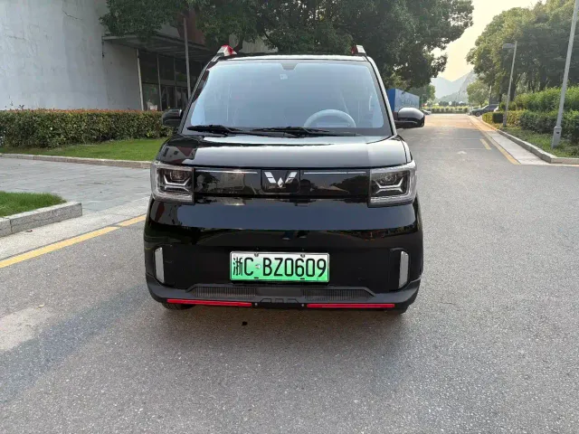 Wuling Hongguang Mini EV — Фото автомобиля 2
