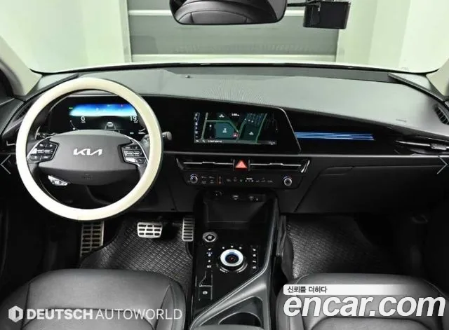 Kia Niro The All New Niro Signature — Фото автомобиля 7