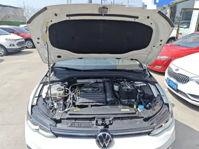 Volkswagen Golf — Фото автомобиля 19