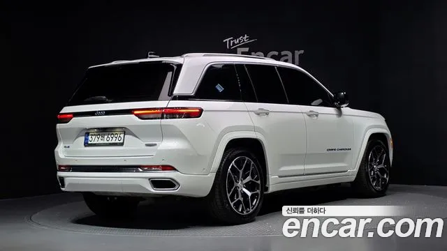 Jeep Cherokee WL — Фото автомобиля 2