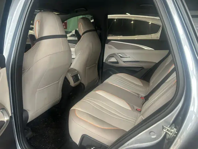 BYD Song Pro — Фото автомобиля 4