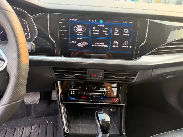 Volkswagen Passat — Фото автомобиля 8