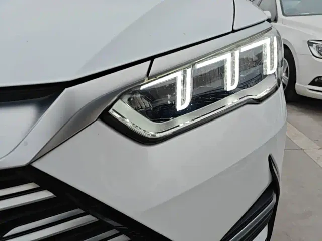 BYD Song Pro — Фото автомобиля 23