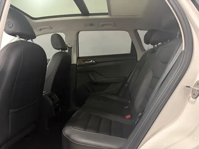 Volkswagen Tharu — Фото автомобиля 13