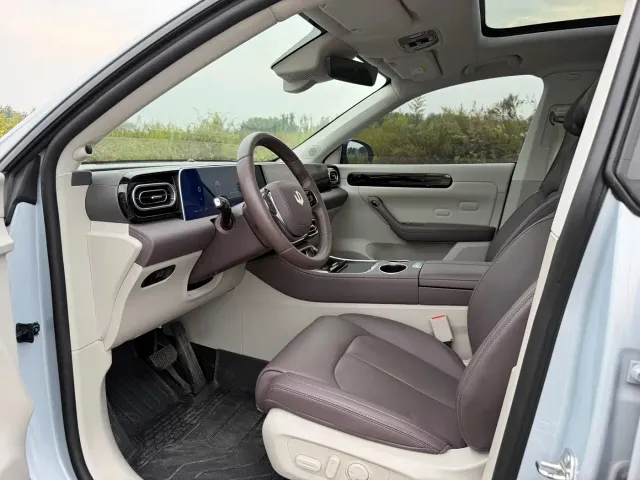 Leapmotor Leapmotor C11 2023 Extended Range 200 Comfort Edition — Фото автомобиля 4